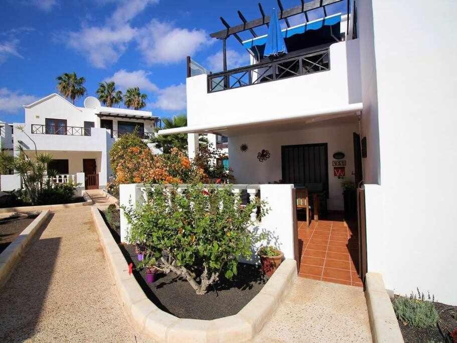 Casa De Mas En Playa Bastian Apartment Costa Teguise Luaran gambar